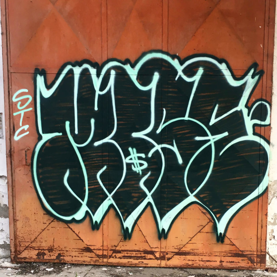 Mose-Spray_Wars-graffiti-goldworld-10