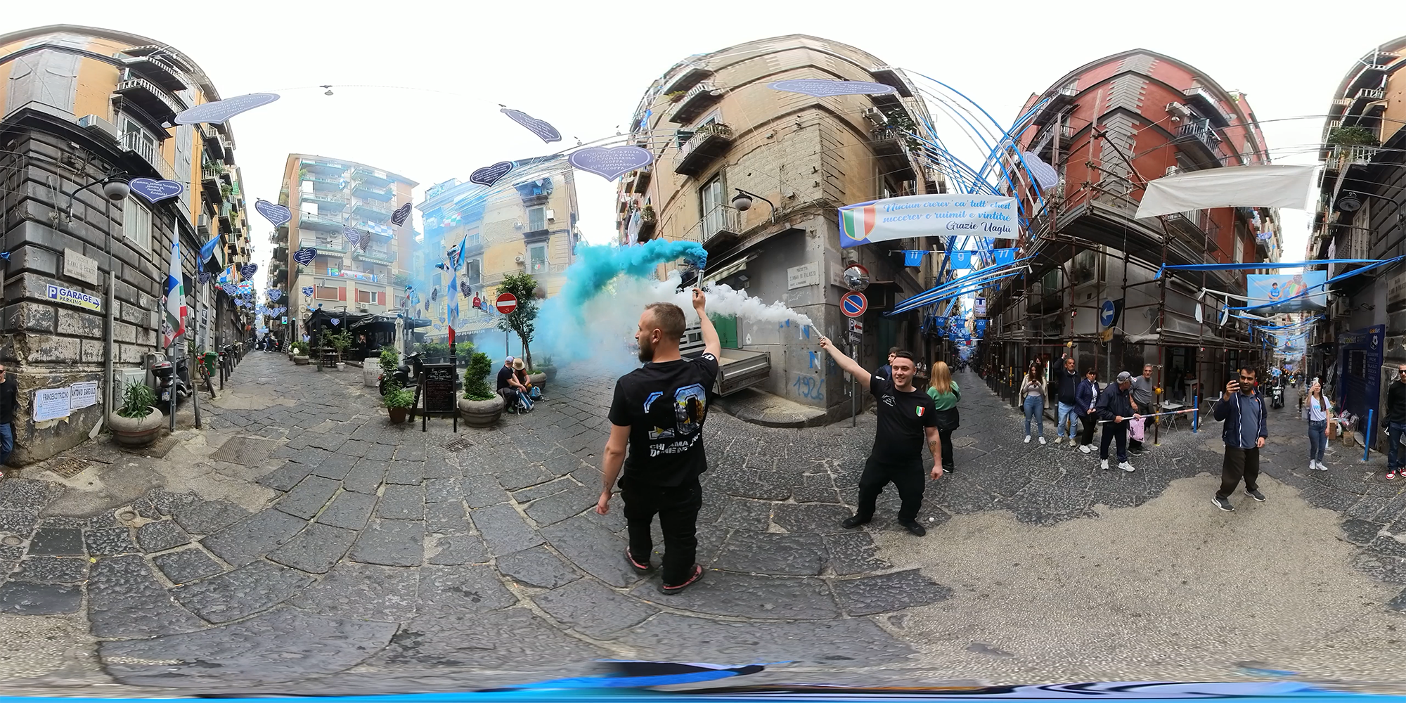 I festeggiamenti del terzo scudetto del Napoli in realtà virtuale banner